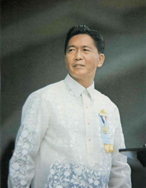 Archivo:Ferdinand E Marcos.jpg