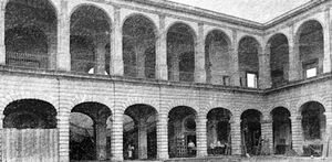 Hospital Real de Naturales.jpg