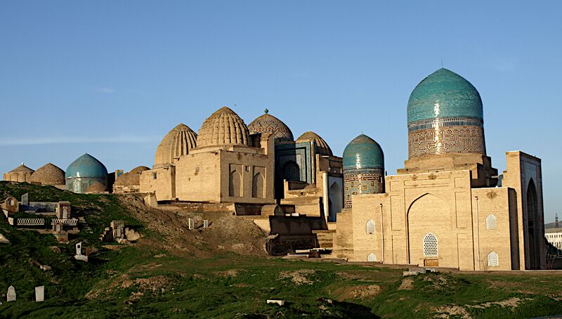 Archivo:Samarcanda-Shah-i-Zinda.jpg